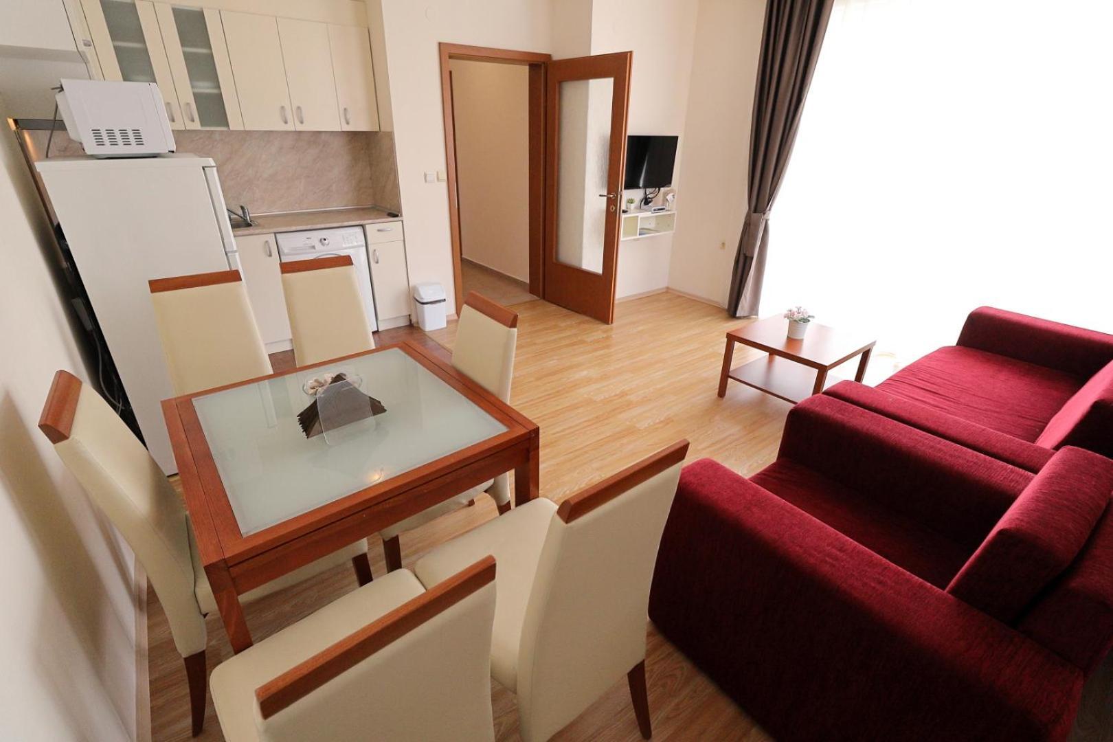 Privilege Fort Beach Apartments สวิติ วลัส ภายนอก รูปภาพ