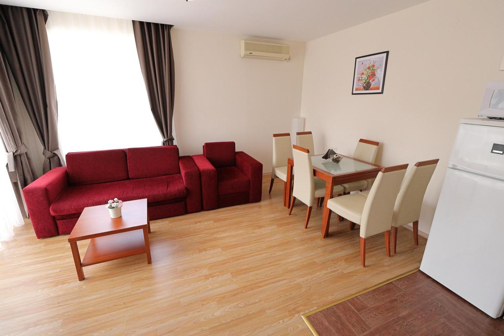 Privilege Fort Beach Apartments สวิติ วลัส ภายนอก รูปภาพ