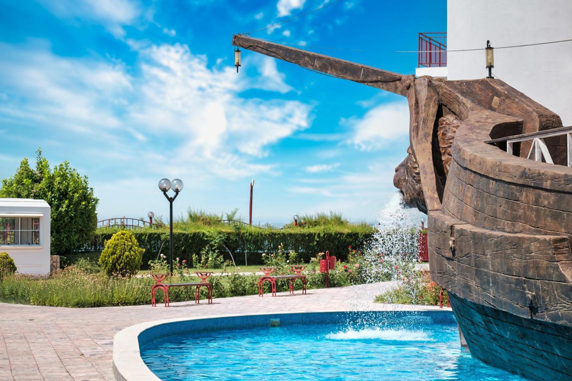 Privilege Fort Beach Apartments สวิติ วลัส ภายนอก รูปภาพ