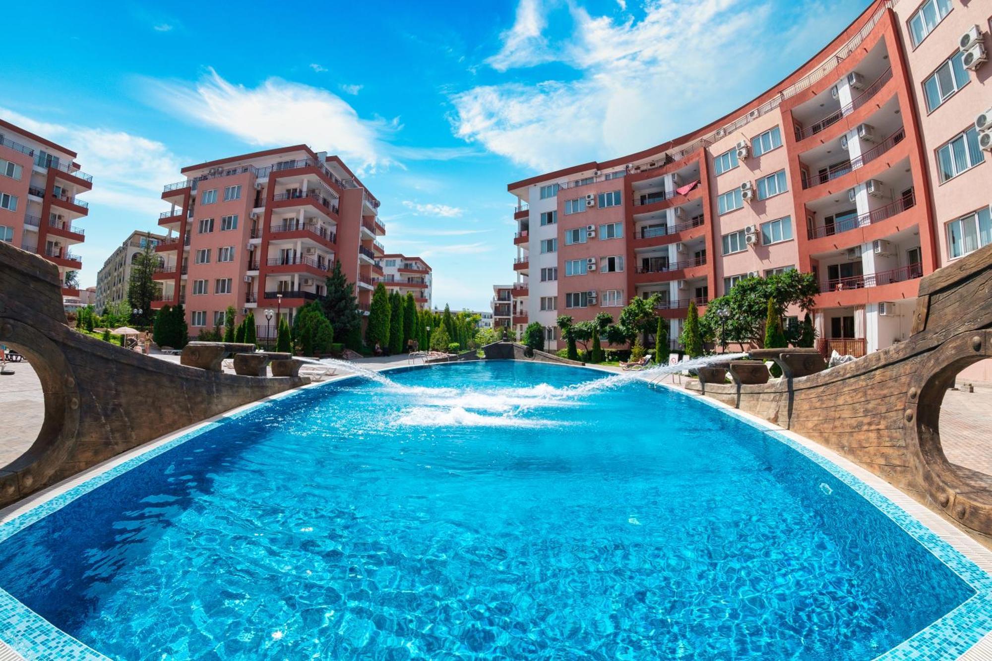 Privilege Fort Beach Apartments สวิติ วลัส ภายนอก รูปภาพ