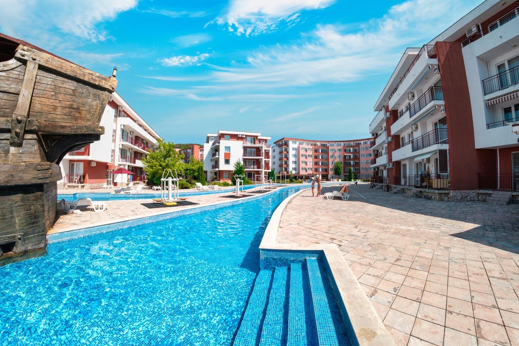Privilege Fort Beach Apartments สวิติ วลัส ภายนอก รูปภาพ