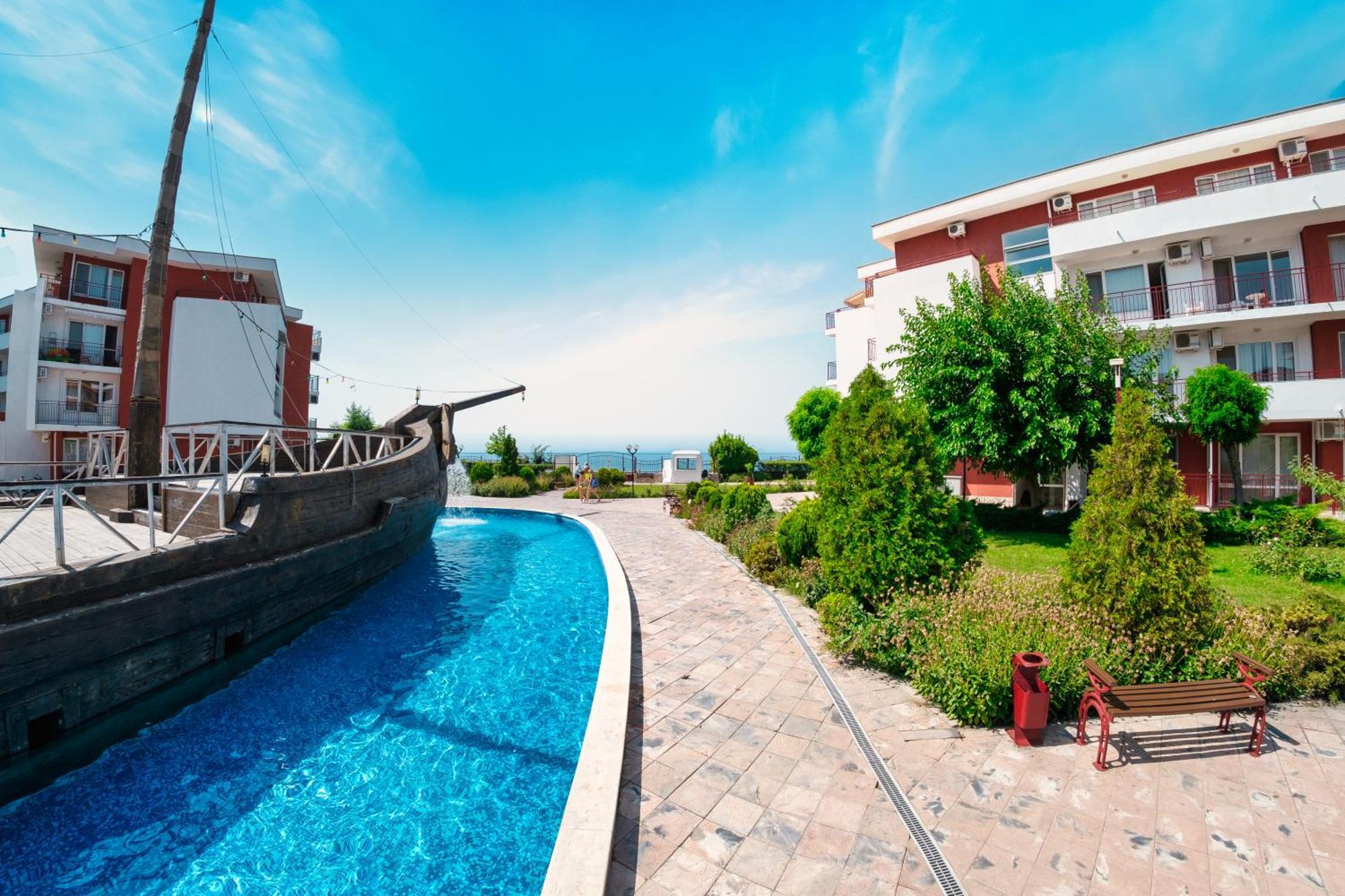 Privilege Fort Beach Apartments สวิติ วลัส ภายนอก รูปภาพ