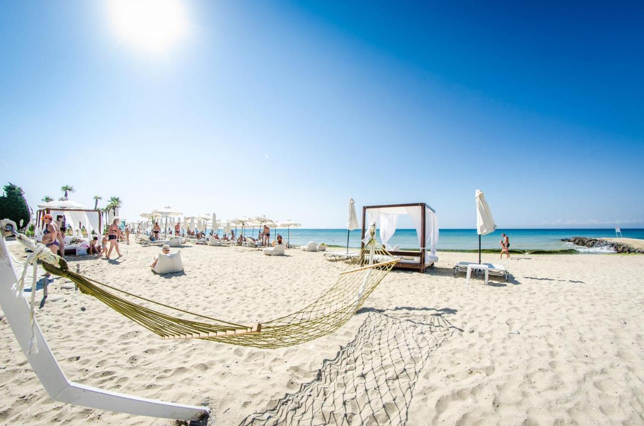 Privilege Fort Beach Apartments สวิติ วลัส ภายนอก รูปภาพ